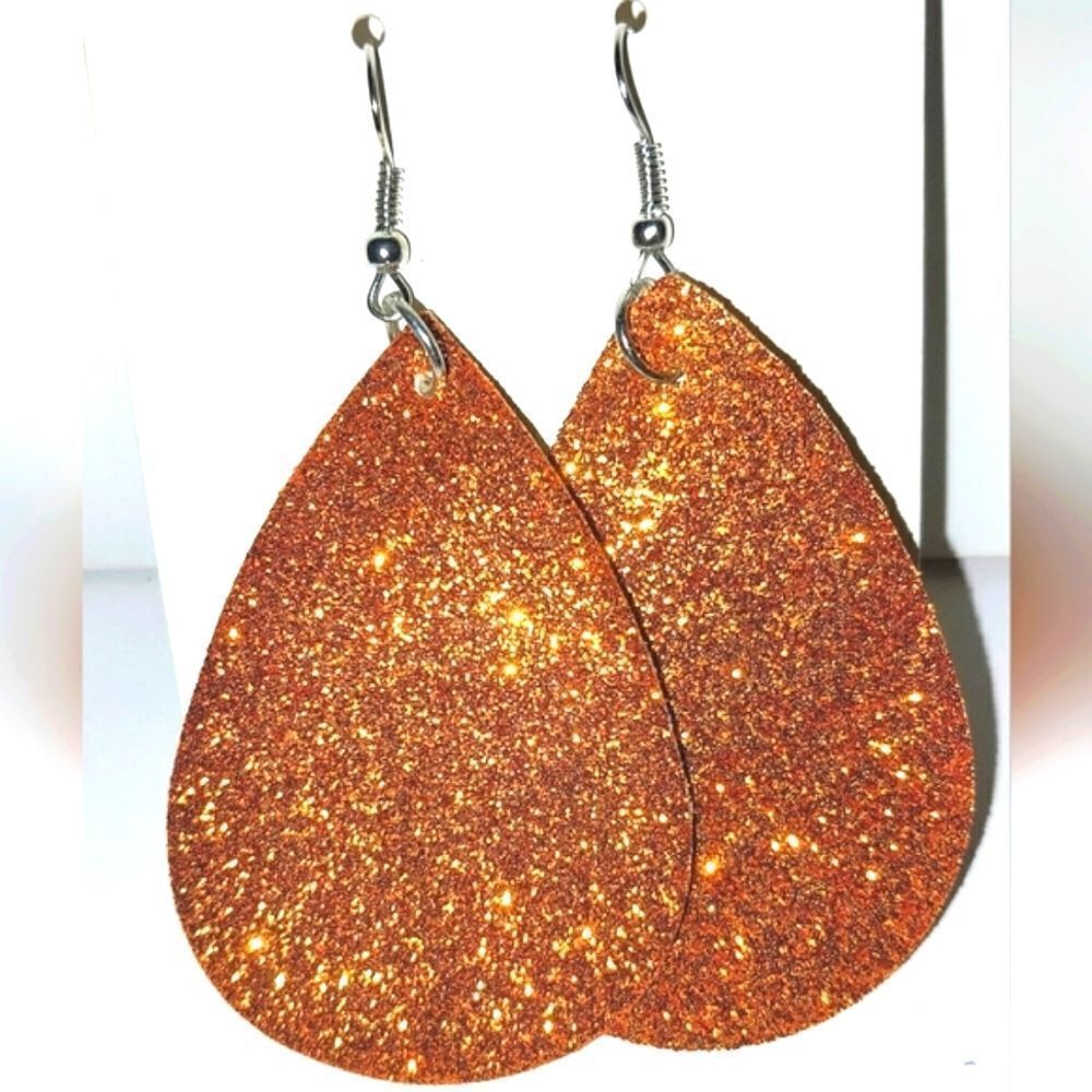 Beautiful bedazzled fashion earrings